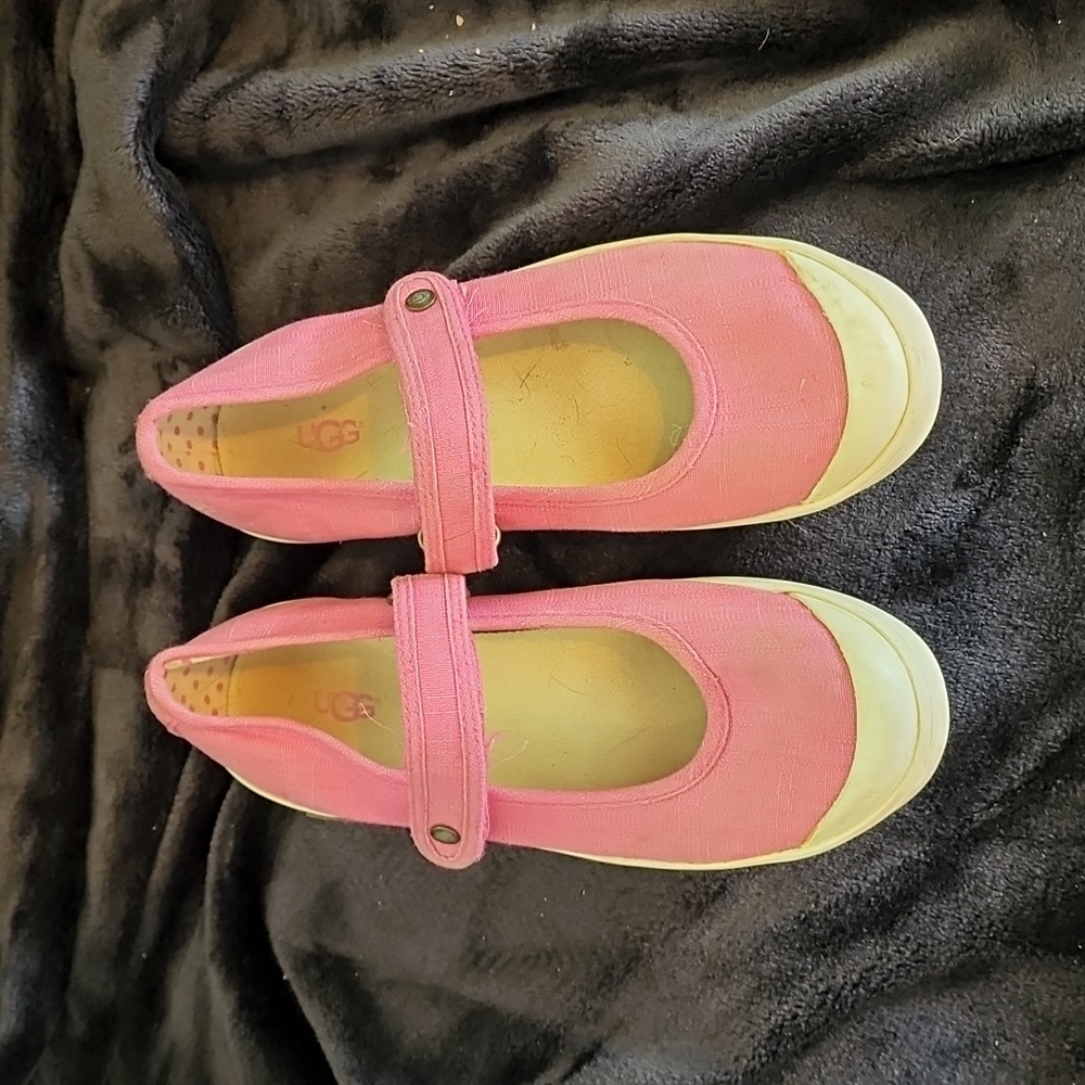 Ugg Mary Jane Shoes
